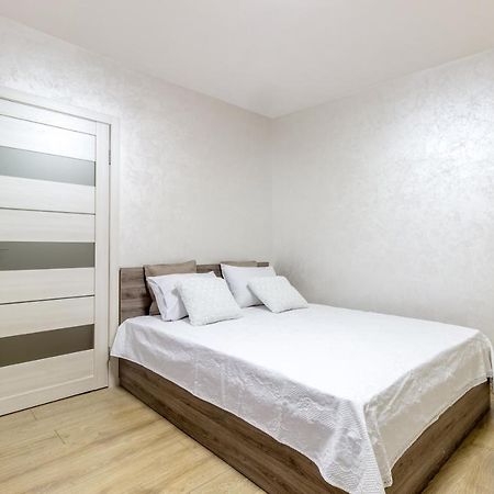 City Center Vip Studio Apartment Lemberg Exterior foto